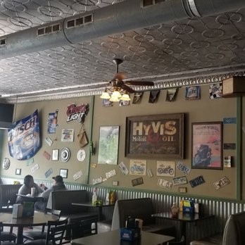 Red Ball Bar & Grill - Inside - Bars Near Me - Baxter Springs, Kansas