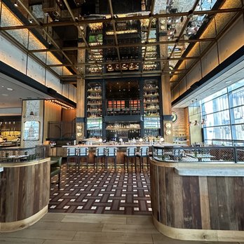 Yardbird - Inside - Southern Near Me - Dallas, Texas Yardbird - Inside - Southern Near Me - Dallas, Texas