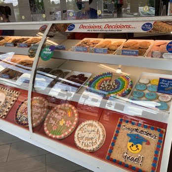 Great American Cookies - a display of cookies and pastries - Bakeries Near Me - Oxford, Mississippi Great American Cookies - a display of cookies and pastries - Bakeries Near Me - Oxford, Mississippi