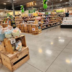 Sprouts Farmers Market - First time here - usually I order online. I'll do both cuz the store feels calm & is super clean