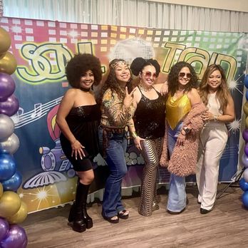 Fancy Balloon Bubbles - Balloon Services Near Me