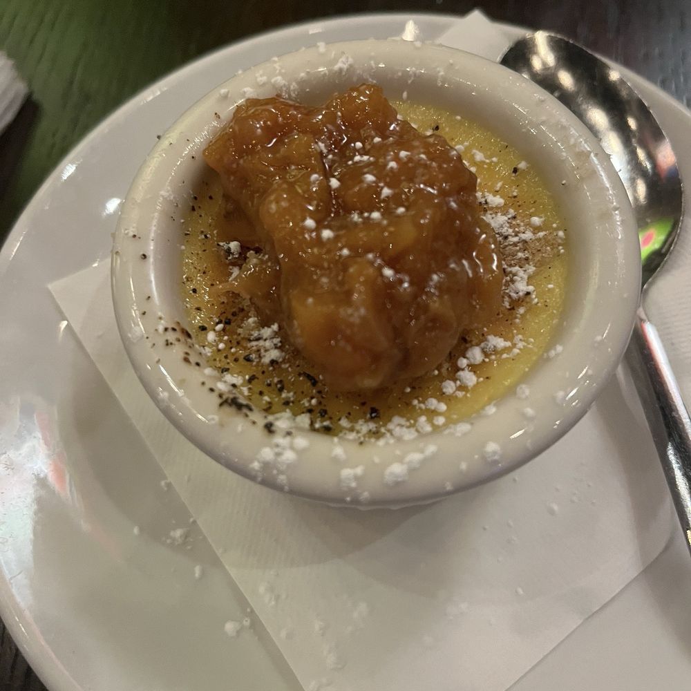 MAX's Wine Dive - Creme brulee - Wine Bars Near Me - Houston, Texas MAX's Wine Dive - Creme brulee - Wine Bars Near Me - Houston, Texas