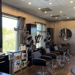 Pure Luxe Salon, Spa & Medspa - Interior