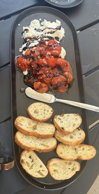 The Hamilton by null