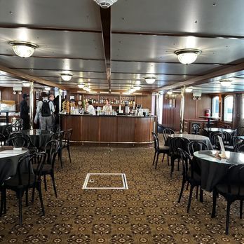 First Lady - Bar - Boating Near Me - Chicago, Illinois