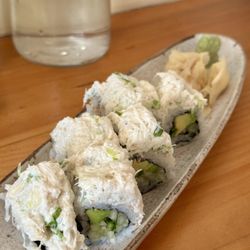 Hibino - Snow crab roll