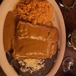 Enchiladas Al Guajillo
