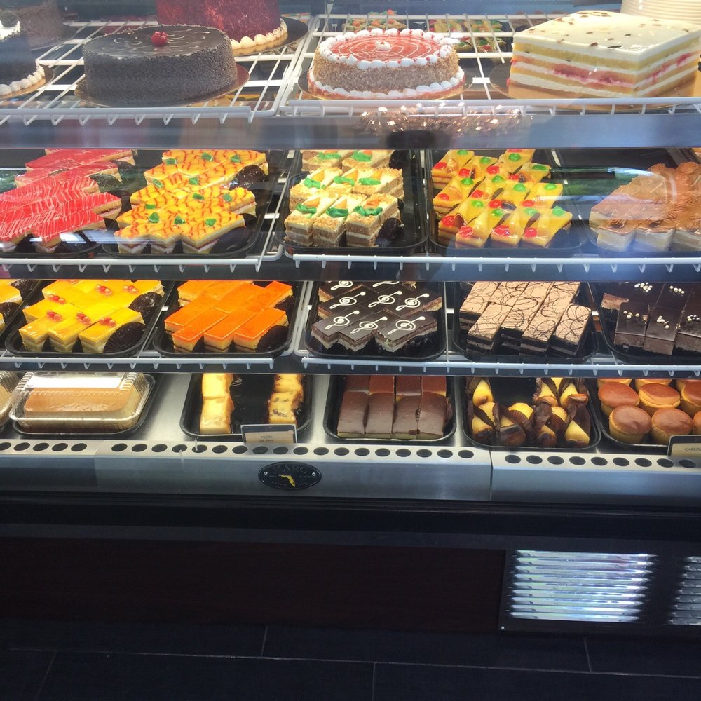 Pinecrest Bakery - Key Largo - Bakeries Near Me - Key Largo, Florida