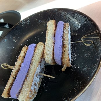 3rd Base LA - Warm ice cream bun- AMAZING!!! - Sports Bars Near Me - Los Angeles, California 3rd Base LA - Warm ice cream bun- AMAZING!!! - Sports Bars Near Me - Los Angeles, California