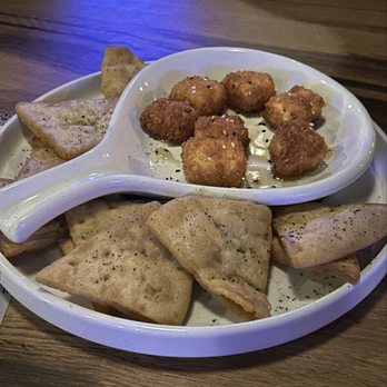 1928 Public House - Crispy Feta - American Near Me - Middleburg Heights, Ohio 1928 Public House - Crispy Feta - American Near Me - Middleburg Heights, Ohio