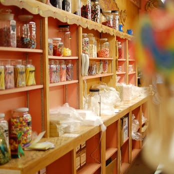 Liled's Candy Kitchen - back wall - Candy Stores Near Me - Vallejo, California