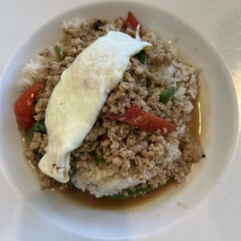 Hot Basil - Gapow - Thai Near Me - Overland Park, Kansas Hot Basil - Gapow - Thai Near Me - Overland Park, Kansas