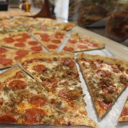 Mamma's Pizza & Subs