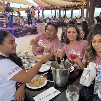 Rockin' Wine Tours - Wine Tours Near Me - Temecula, California Rockin' Wine Tours - Wine Tours Near Me - Temecula, California