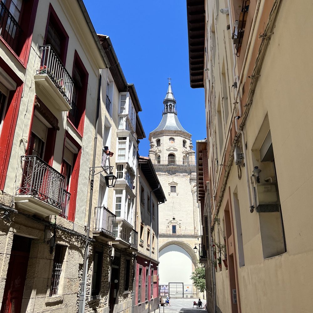 Catedral Santa María - Churches Near Me - Vitoria-Gasteiz, Virgin Islands
