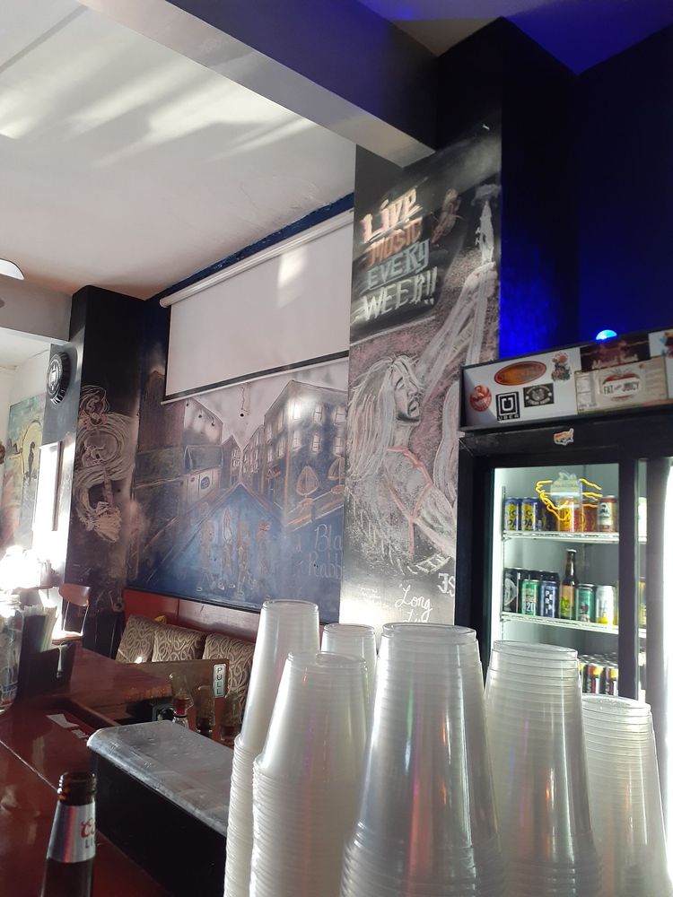 MARKET STREET PUB Updated October 2024 143 N Market St, Washington