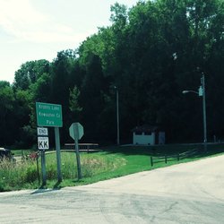 Krohn's Lake - Sign and restrooms