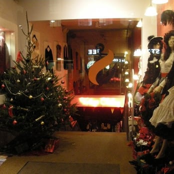 Beyond Retro - Used, Vintage & Consignment Near Me - London, XGL