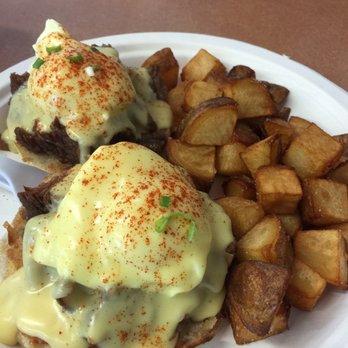 Button Up Cafe - Braised Beef Eggs Benny - Breakfast & Brunch Near Me - Pearl City, Hawaii Button Up Cafe - Braised Beef Eggs Benny - Breakfast & Brunch Near Me - Pearl City, Hawaii
