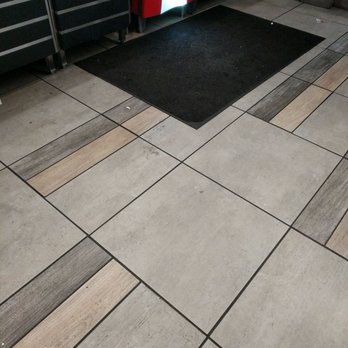 Burger King - the floor of a restaurant - Fast Food Near Me - Central Point, Oregon