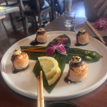 Starlight Sushi - Japanese Near Me - Encino, California Starlight Sushi - Japanese Near Me - Encino, California