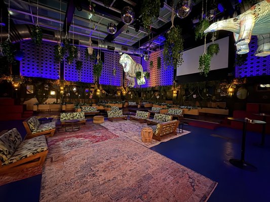 Blackbird Ordinary by null Blackbird Ordinary by null