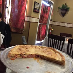 Tour of Italy Cafe - Small meat deep dish! Incredible!