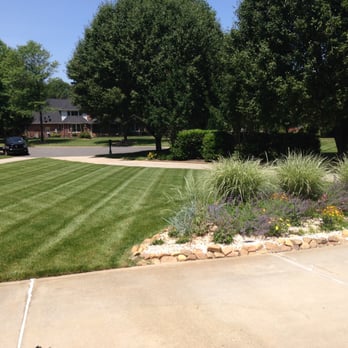 Mighty Men Property Services - Commercial & Residential Lawn Care & Maintenance - General Contractors Near Me - Mint Hill, North Carolina Mighty Men Property Services - Commercial & Residential Lawn Care & Maintenance - General Contractors Near Me - Mint Hill, North Carolina