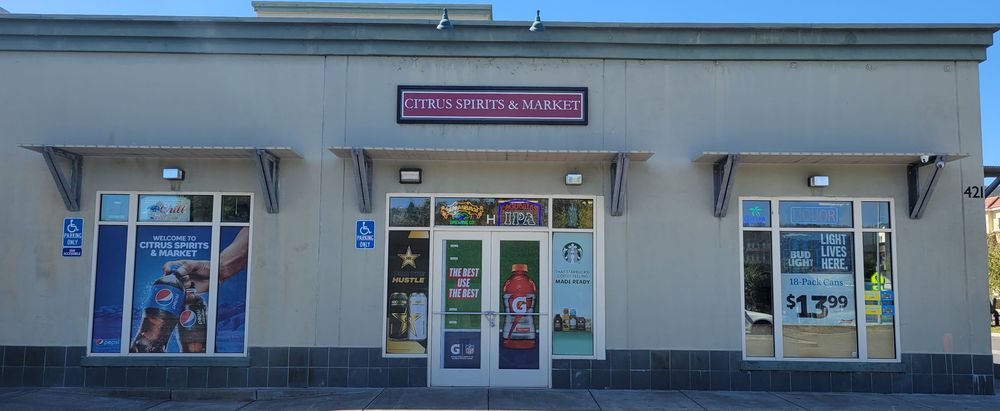 Citrus Spirits and Market Logo