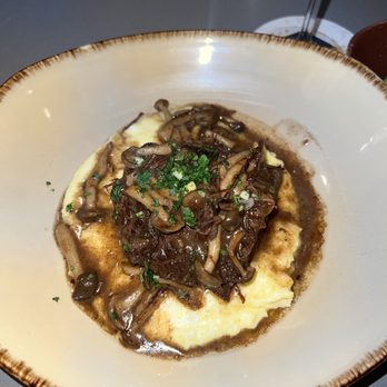 SOCIAL BIRD - Braised short rib with polenta - Gastropubs Near Me - Lafayette, California