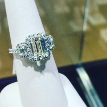 Portillo Jewelers - Jewelry Near Me - McAllen, Texas Portillo Jewelers - Jewelry Near Me - McAllen, Texas