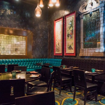 Starfish - Fancy decor - Asian Fusion Near Me - Laguna Beach, California