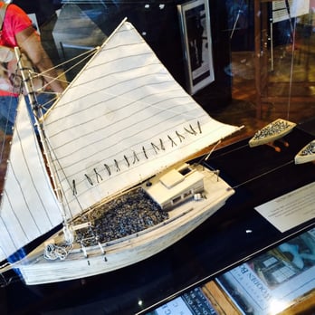 South Carolina Maritime Museum - Model of an oyster sloop, a popular ship up and down the American coast - Museums Near Me - Georgetown, South Carolina South Carolina Maritime Museum - Model of an oyster sloop, a popular ship up and down the American coast - Museums Near Me - Georgetown, South Carolina