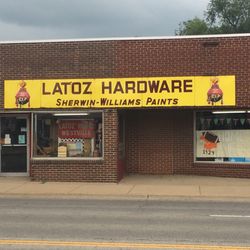 Latoz Hardware - Exterior