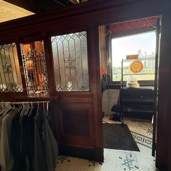 Cerno's Bar & Grill - Bars Near Me - Kewanee, Illinois