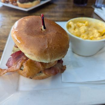 Lafayette Brewing Co - Great plains bison burger - American Near Me - Lafayette, Indiana