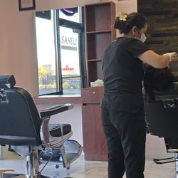 Saheli Eyebrow Threading