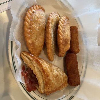 Versailles - Pastries, empanadas, and croquettas - Cuban Near Me - Miami, Florida Versailles - Pastries, empanadas, and croquettas - Cuban Near Me - Miami, Florida