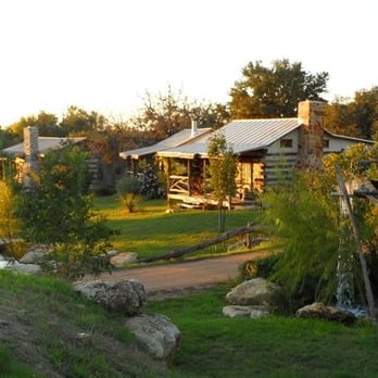 Barons CreekSide - Swiss log cabins - Guest Houses Near Me - Fredericksburg, Texas