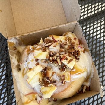 Cinnaholic - Customized roll with cream cheese frosting, apples, pecans and caramel - Bakeries Near Me - Long Beach, California