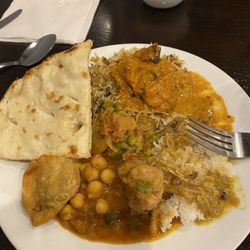 Noorani Kabab House - Buffet!