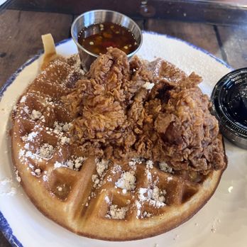 Luzianne Cafe - Chicken and Waffles - Breakfast & Brunch Near Me - New Orleans, Louisiana Luzianne Cafe - Chicken and Waffles - Breakfast & Brunch Near Me - New Orleans, Louisiana