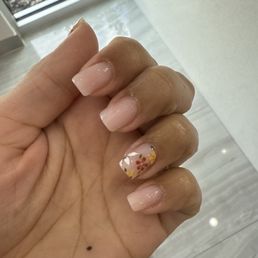 Such a good experience sari was very helpful and patient def recommend! Such a good experience sari was very helpful and patient def recommend!