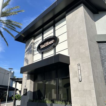 Yard House - Bars Near Me - Sunrise, Florida