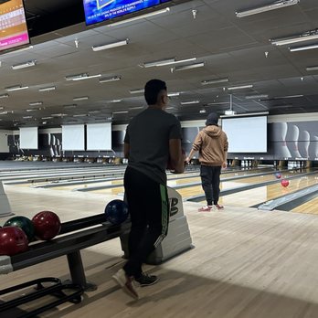 Max Bowl - Bowling Near Me - Humble, Texas