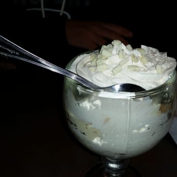 Calhoun's - Banana pudding - Barbeque Near Me - Knoxville, Tennessee