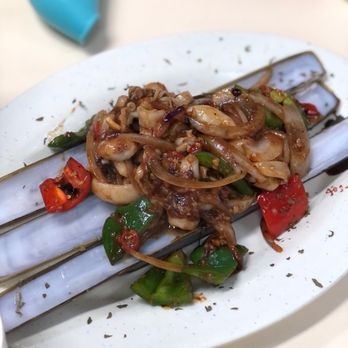 東寶小館 - Razor clam with black bean sauce - Cantonese Near Me - Hong Kong, HK 東寶小館 - Razor clam with black bean sauce - Cantonese Near Me - Hong Kong, HK