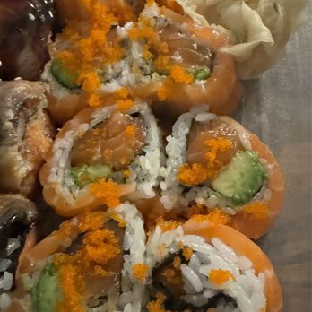 Coral Sushi - Salmon Dream Roll (I think) - Sushi Bars Near Me - Huntersville, North Carolina Coral Sushi - Salmon Dream Roll (I think) - Sushi Bars Near Me - Huntersville, North Carolina