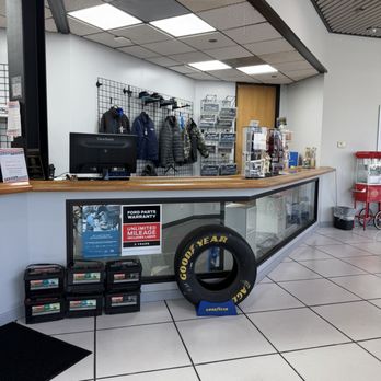 Performance Ford - Car Dealers Near Me - West Covina, California Performance Ford - Car Dealers Near Me - West Covina, California