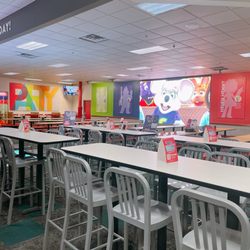 Chuck E. Cheese - No more creepy animatronics